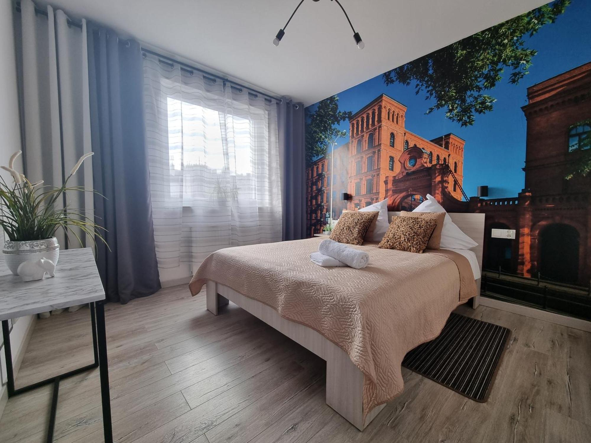 Q Apart Grand - Klimatyzowane 3 Pokojowe Apartamenty Przy Manufakturze Z Garazem Gratis, Fv Łódź Eksteriør billede
