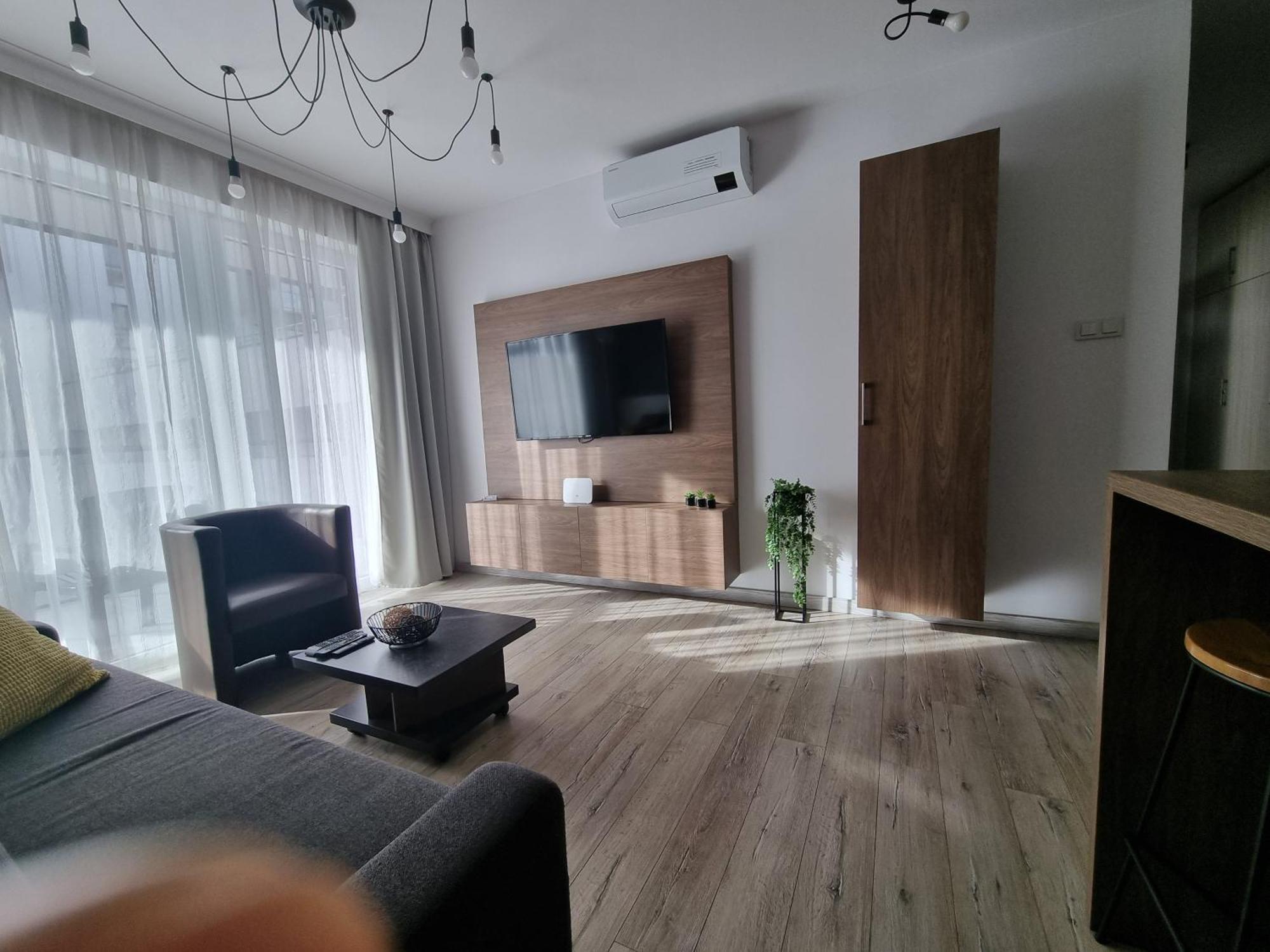Q Apart Grand - Klimatyzowane 3 Pokojowe Apartamenty Przy Manufakturze Z Garazem Gratis, Fv Łódź Eksteriør billede